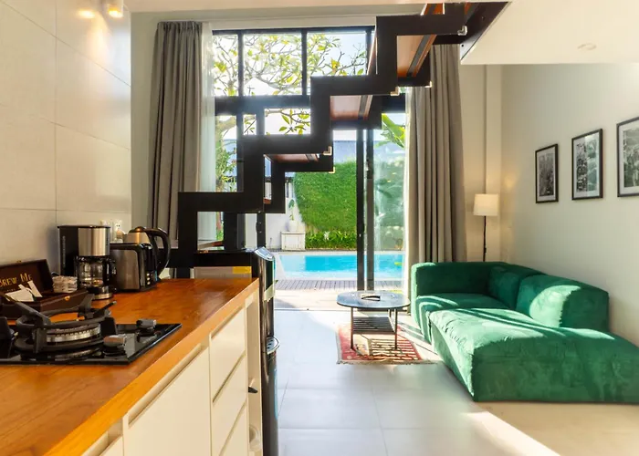 Luxury Tropical Loft In Heart Of Berawa アパート