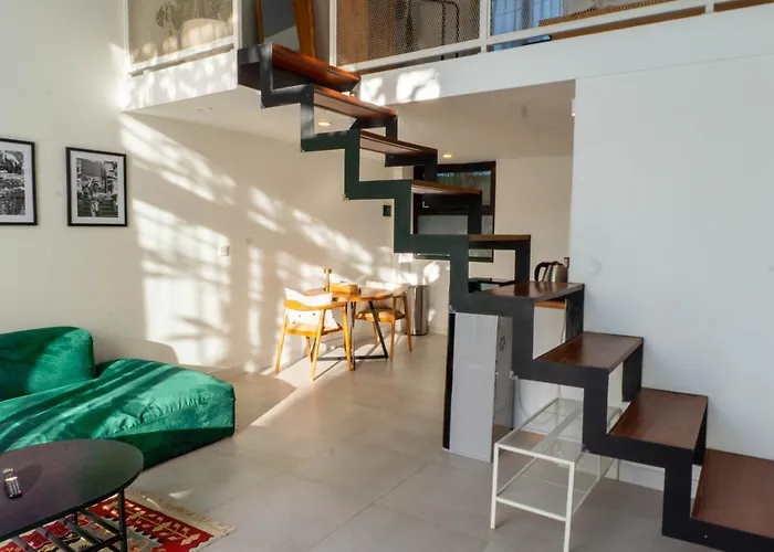 Luxury Tropical Loft In Heart Of Berawa *