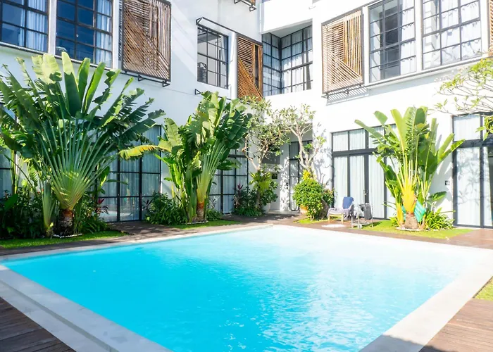 Luxury Tropical Loft In Heart Of Berawa