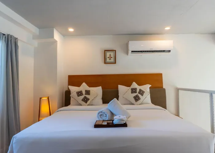 Luxury Tropical Loft In Heart Of Berawa *