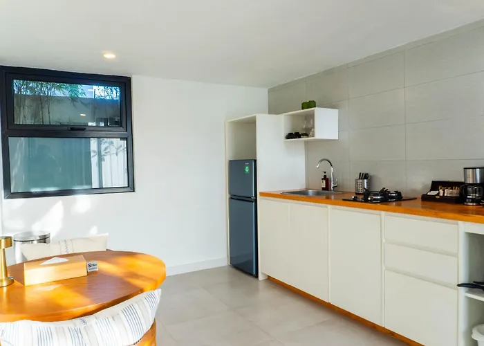 Luxury Tropical Loft In Heart Of Berawa アパート *