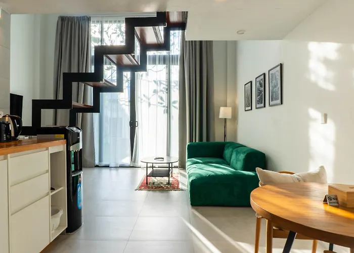 Luxury Tropical Loft In Heart Of Berawa アパート *